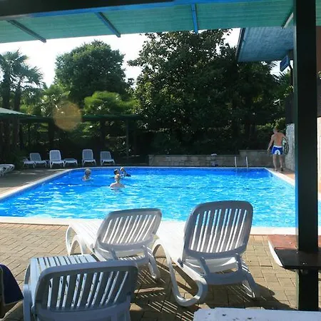 Aparthotel Miralago & Manerba del Garda