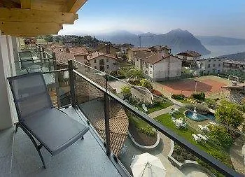 Aparthotel Miralago & Manerba del Garda