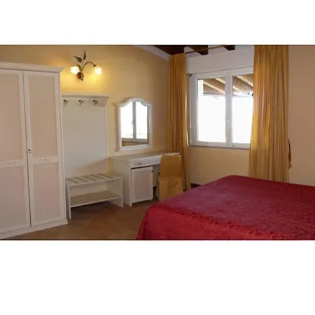 Aparthotel Miralago & Manerba del Garda