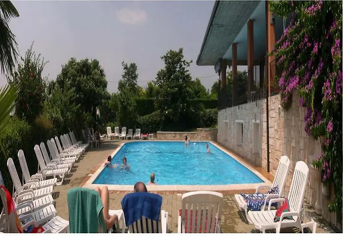 Miralago & Aparthotel